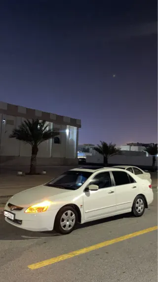 هوندا اكورد 2004
