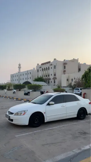 هوندا اكورد 2004