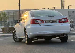 ميتسوبيشي Galant 2009