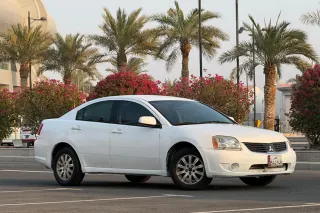 ميتسوبيشي Galant 2009