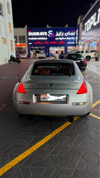 نيسان 350Z 2005