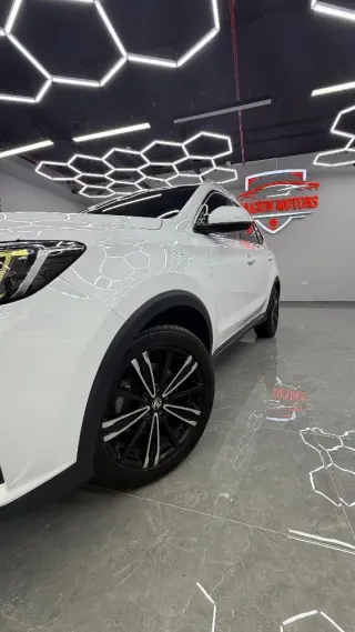 إم جي RX 5 2023