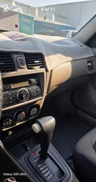 Nissan Sunny 2011