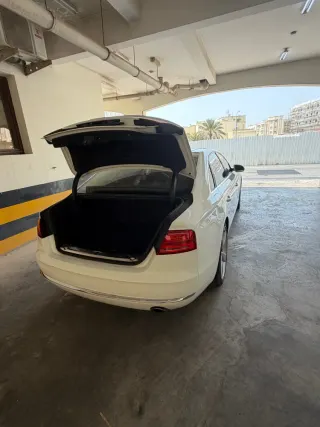 أودي A8 2012