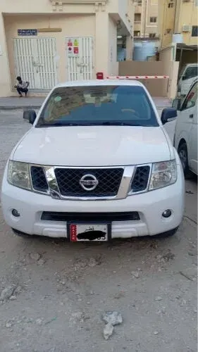 نيسان باثفايندر 2014 — MzadQatar