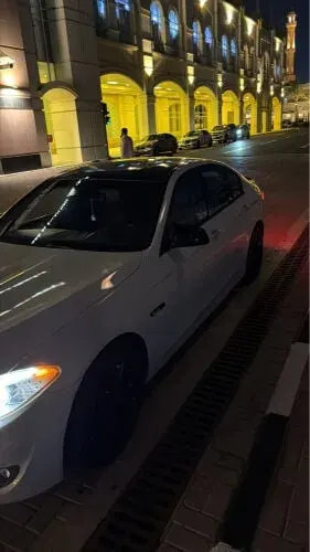 بي إم دبليو 5 Series 2012 — MzadQatar