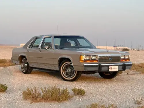 Ford Crown Victoria 1988