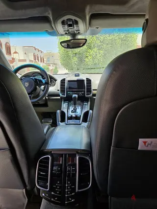 Porsche Cayenne Turbo 2011
