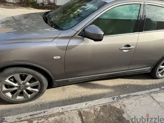 إنفينيتي EX 2010
