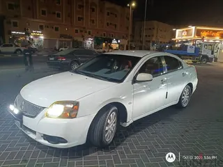 ميتسوبيشي Galant 2010