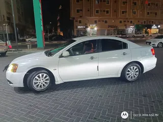ميتسوبيشي Galant 2010