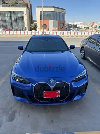 بي إم دبليو I4 2024