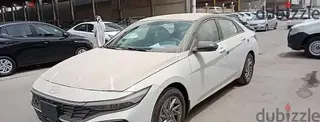 Hyundai Elantra 2025