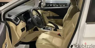 ميتسوبيشي اكس باندر 2025