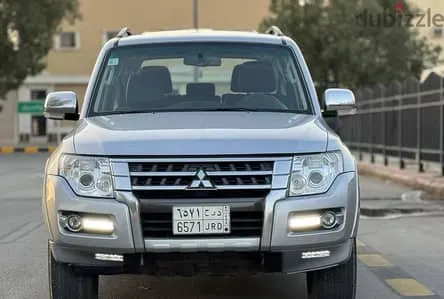 Mitsubishi Pajero 2017