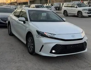 تويوتا كامري 2025