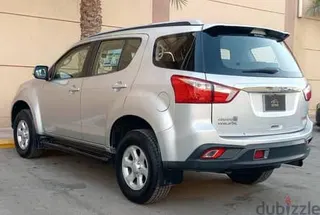 إيسوزو Mu X 2020