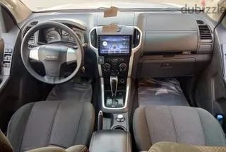 إيسوزو Mu X 2020