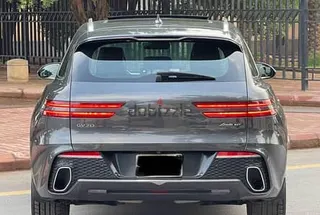 جينيسيس GV70 2021