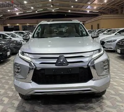 Mitsubishi Montero 2023
