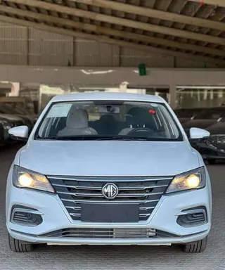 MG 5 2025
