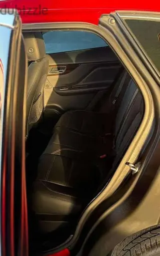 Jaguar F Pace 2020