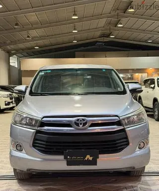 Toyota Innova 2017