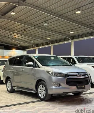 Toyota Innova 2017