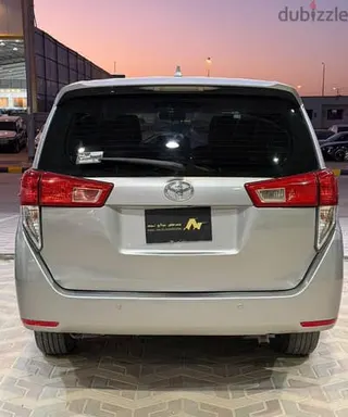 Toyota Innova 2017