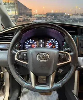 Toyota Innova 2017