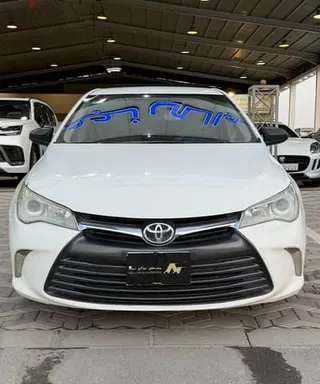 Toyota Camry 2016