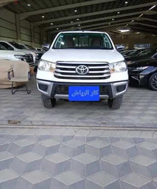 تويوتا هايلكس 2023