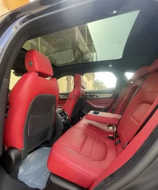 جاكوار F Pace 2024
