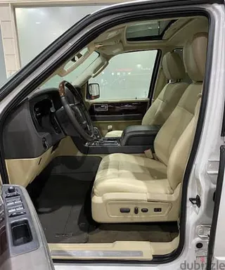 لينكون Navigator 2015