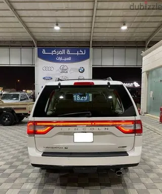 لينكون Navigator 2015