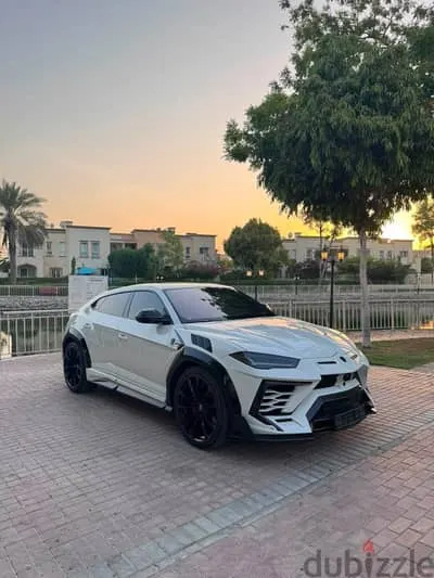 Lamborghini Urus 2025