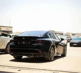 لكزس IS 350 2022