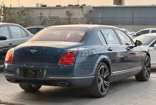 بنتلي Flying Spur 2012