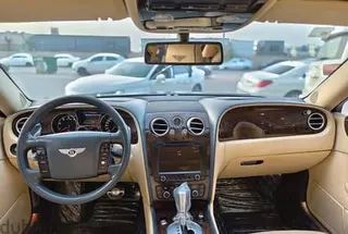 بنتلي Flying Spur 2012