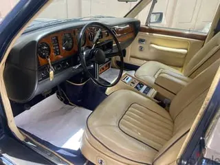 رولز رويس Silver Spur 1990