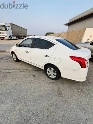 Nissan Sunny SV 2015