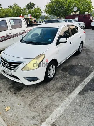 Nissan Sunny SV 2015