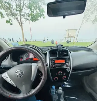 Nissan Sunny SV 2015