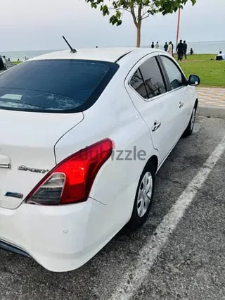 Nissan Sunny SV 2015