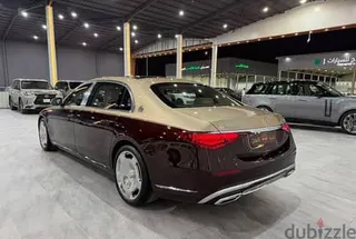 مرسيدس بنز مايباخ 2022