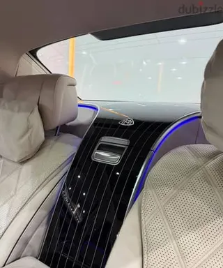 مرسيدس بنز مايباخ 2022
