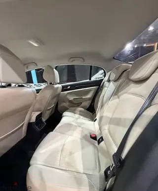 رينو ميجان 2020