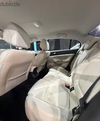 رينو ميجان 2020