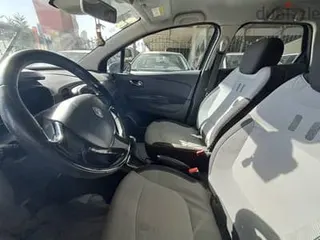 رينو Captur 2016