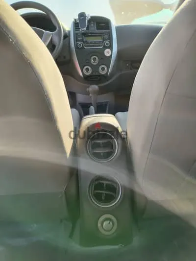 Nissan Sunny 2023